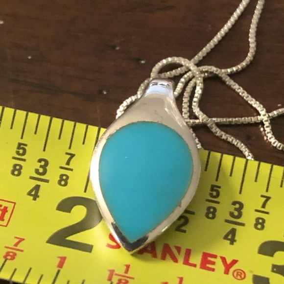 Vintage Sterling Silver and Turquoise Pendant On Sterling Silver Necklace - Picture 3 of 8